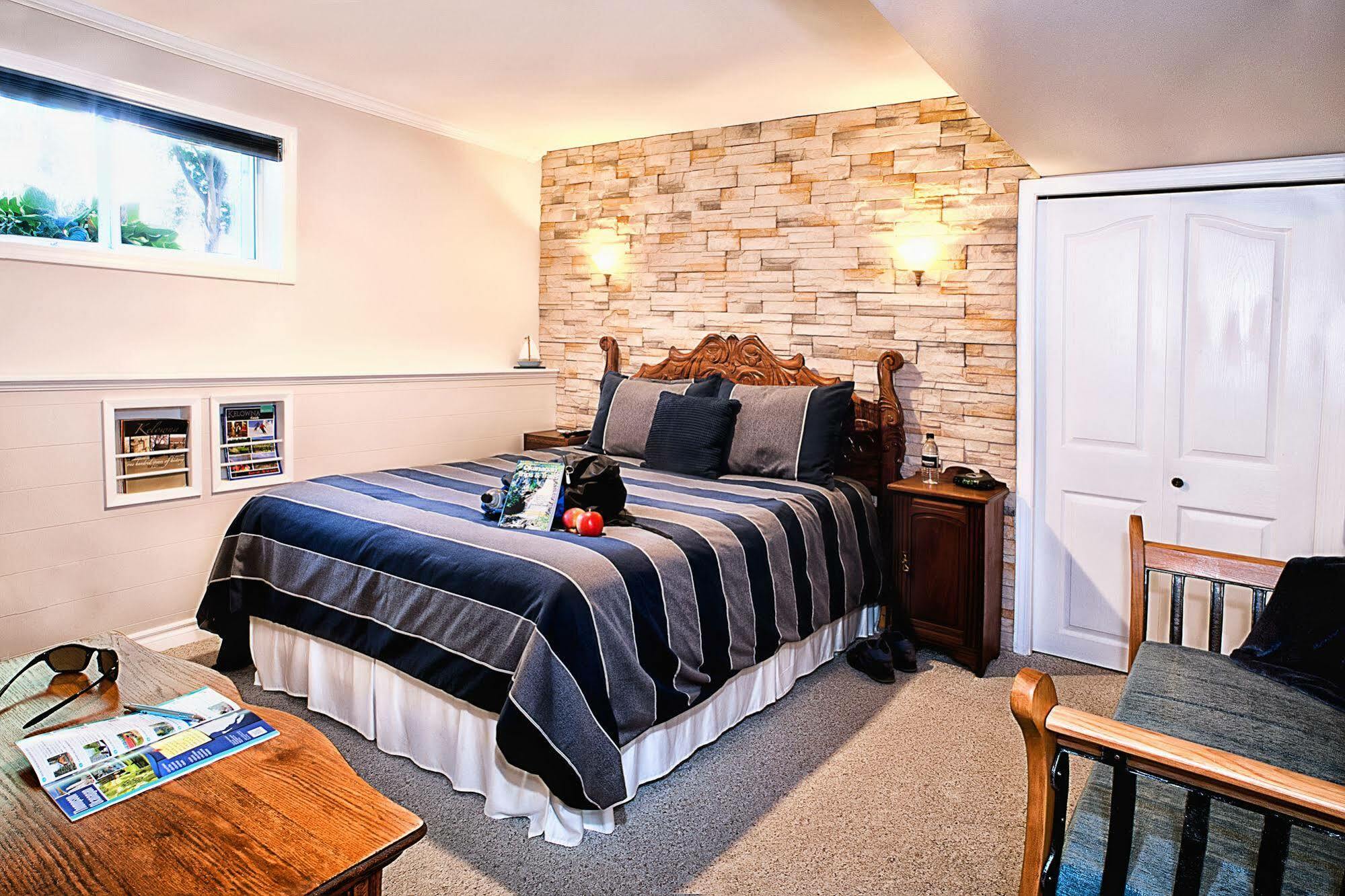 A View To Remember Bed & Breakfast West Kelowna Exterior photo